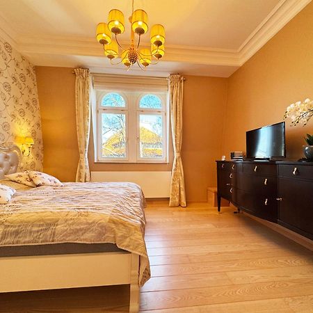 Luxury Apartment Diamond Karlovy Vary Exterior foto